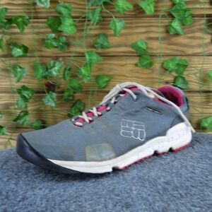 Columbia Women Omni-Heat Sneaker Gray Fabric Sz‎ 9.5 Medium Gently Used 2025